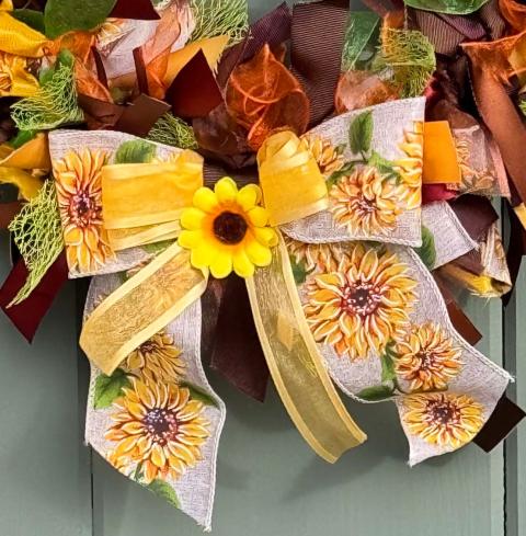 Bow On Sunflower Themed Ribbon Wreath Kit