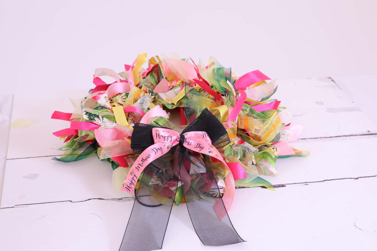 Mothers Day Wreath kit Demonstration