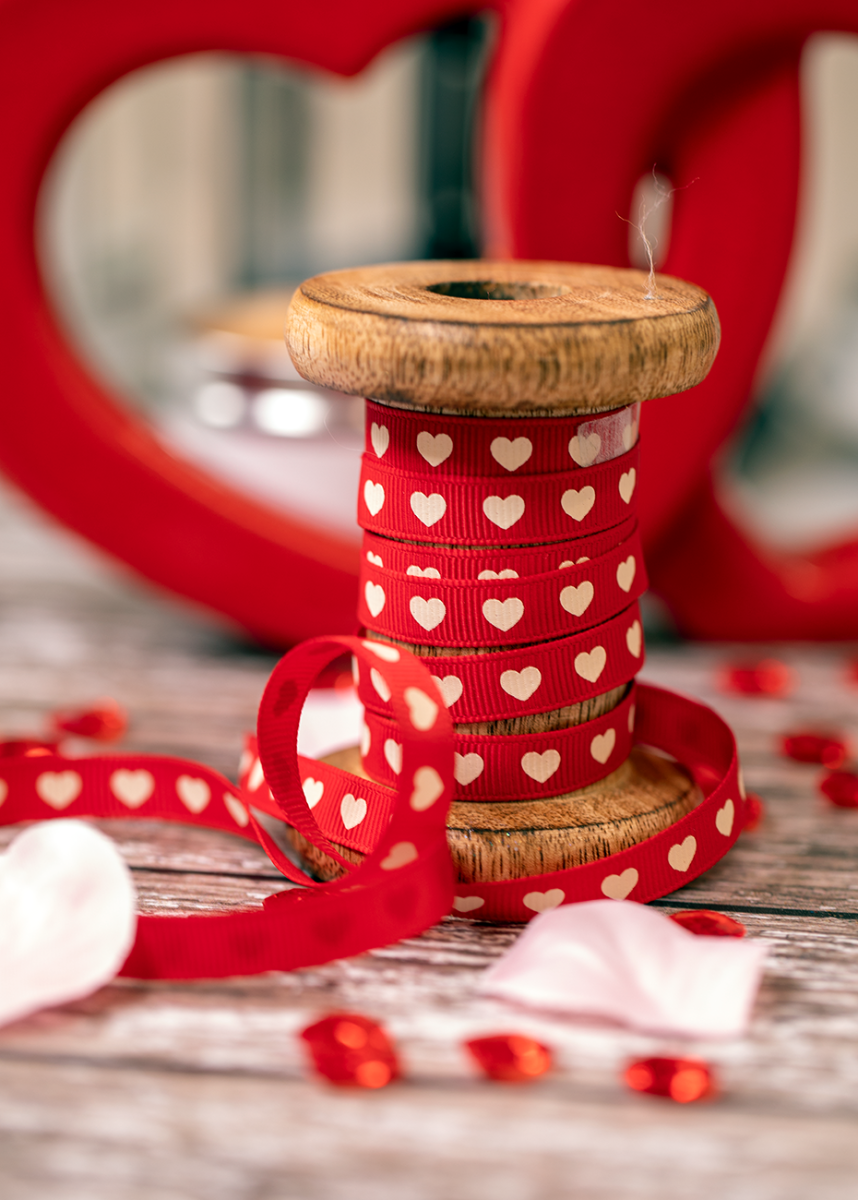 9mm red grosgrain ribbon with cream heart